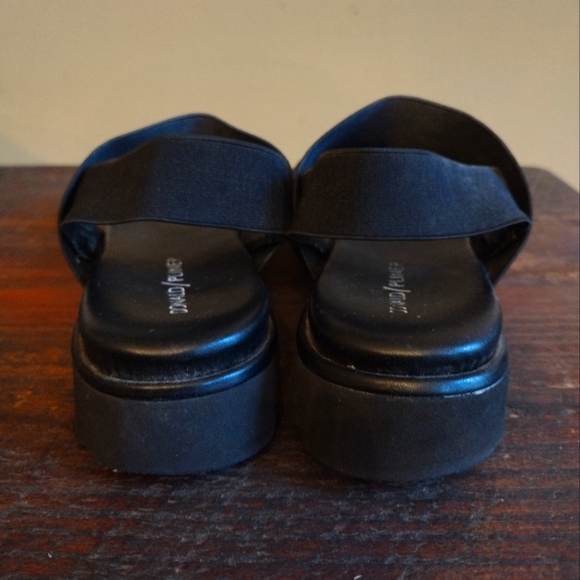 Donald Pliner Lue Black Elastic Sandals Size 8 - Picture 7 of 10